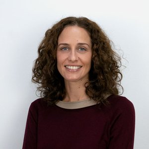 Angela Plaza